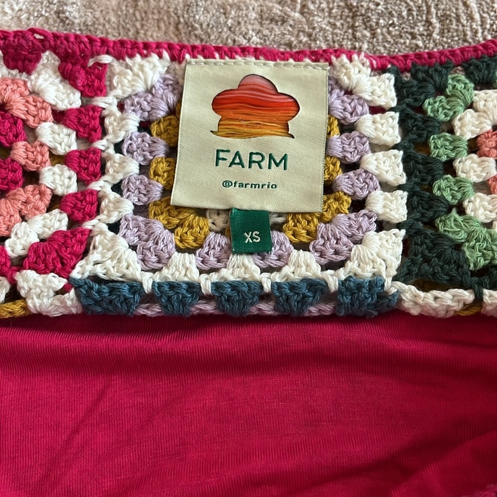 FARM Rio Multicolor Crochet Square-Panel Crop Top - Picture 5 of 5